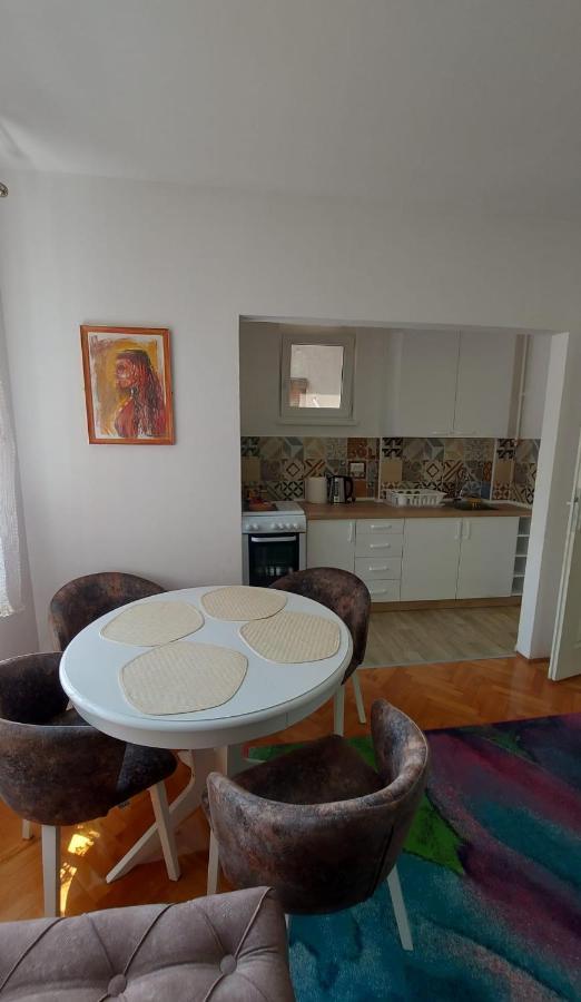Apartman Milica Vrsac Exterior foto
